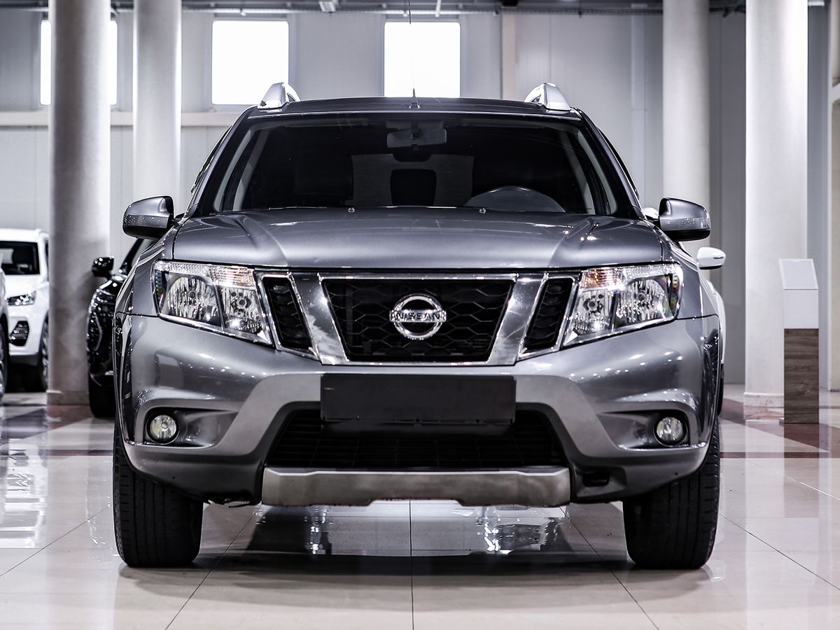 Купить Terrano с пробегом